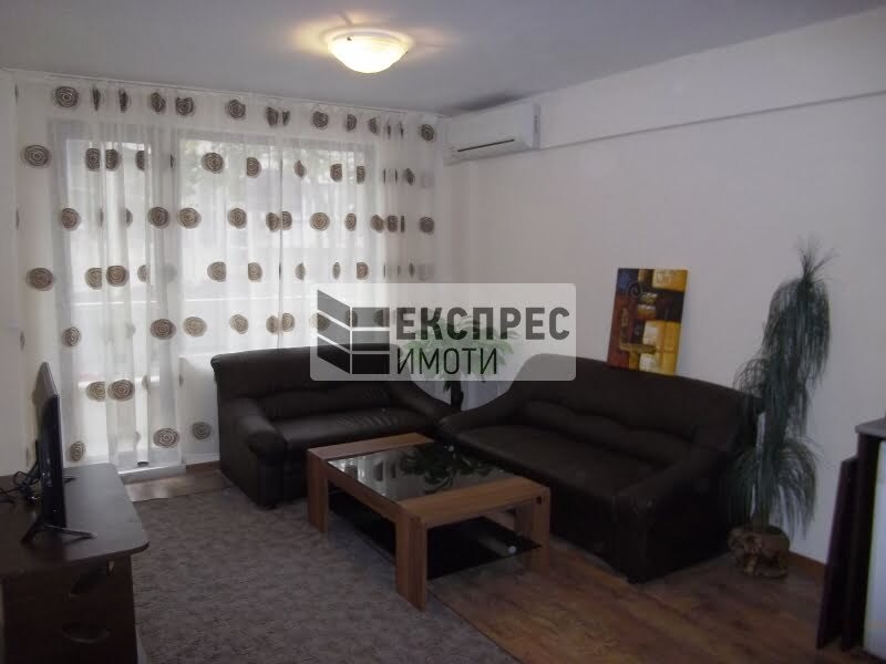  1 Schlafzimmer Wohnung
