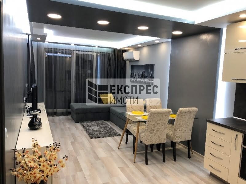 Möbliert 1 Schlafzimmer Wohnung