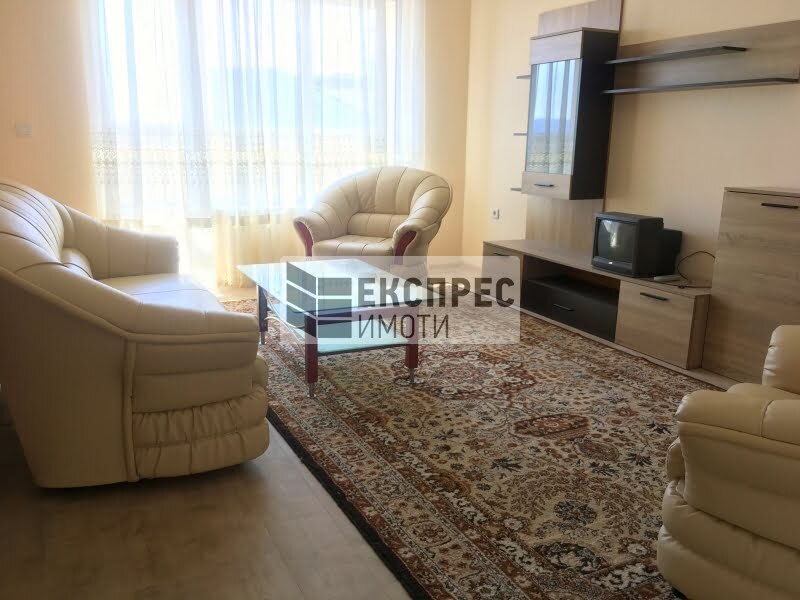 Furnished 2 bedroom apartment