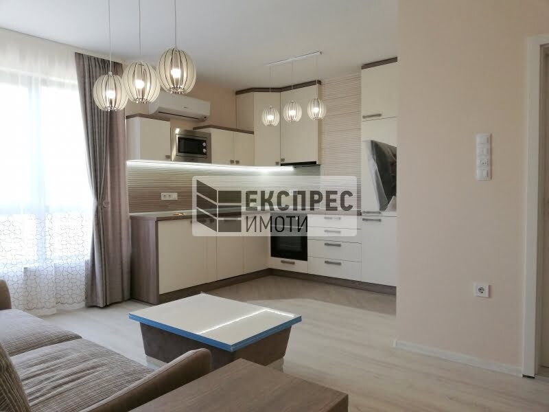 Furnished 1 Schlafzimmer Wohnung