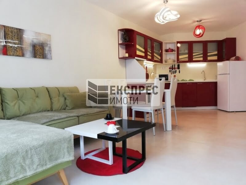 Furnished 1 Schlafzimmer Wohnung
