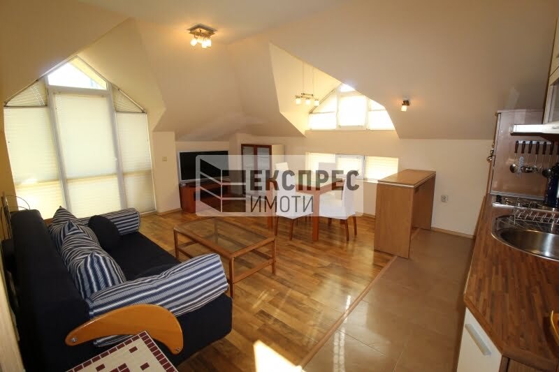 Furnished 1 Schlafzimmer Wohnung