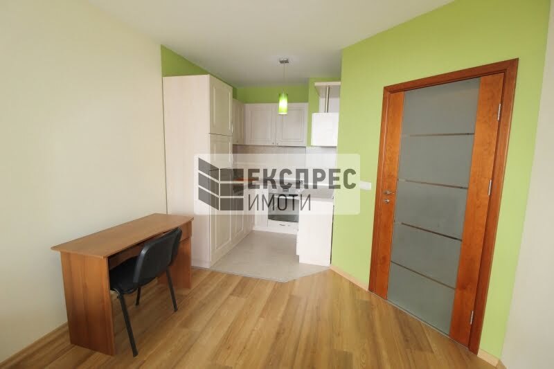 Furnished 1 bedroom apartment