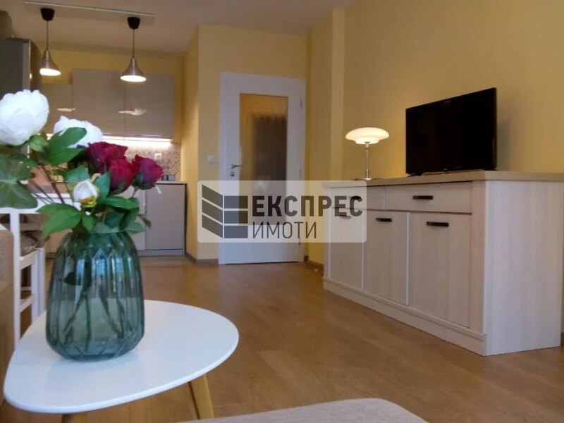 1 Schlafzimmer Wohnung