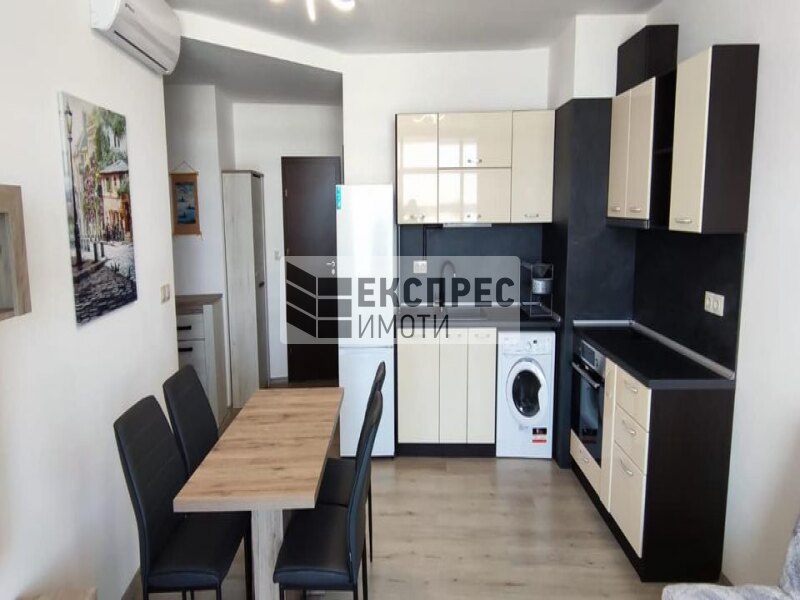 1 Schlafzimmer Wohnung