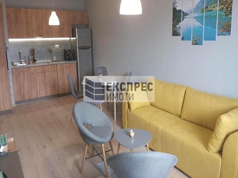 1 Schlafzimmer Wohnung