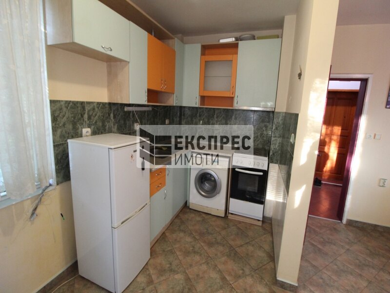 1 Schlafzimmer Wohnung