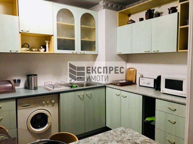 Möbliert 2 Schlafzimmer Wohnung