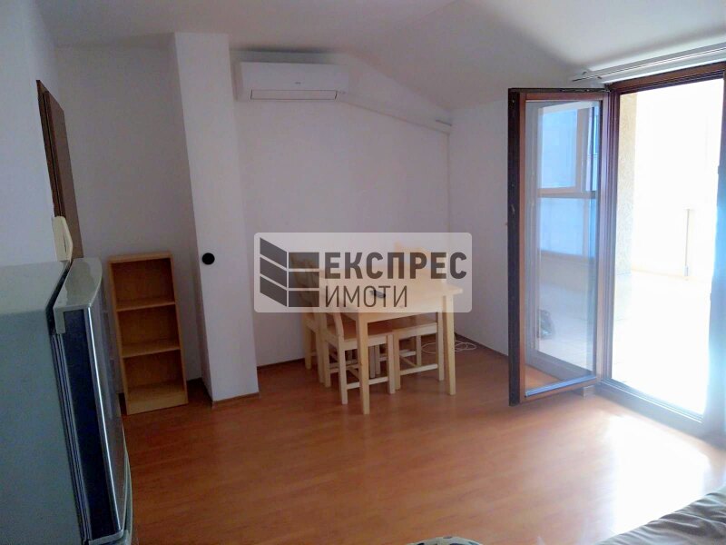 1 Schlafzimmer Wohnung