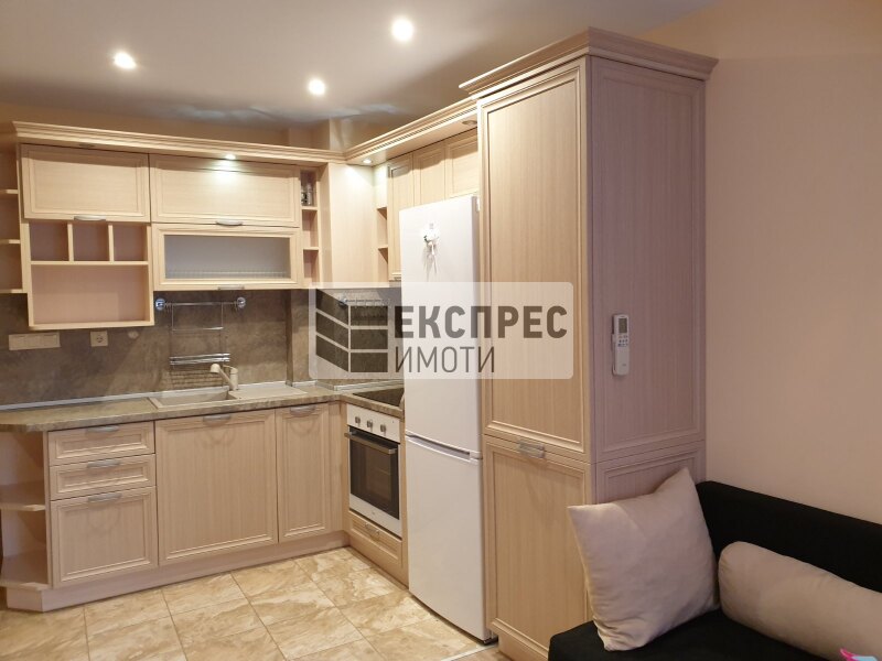 1 Schlafzimmer Wohnung