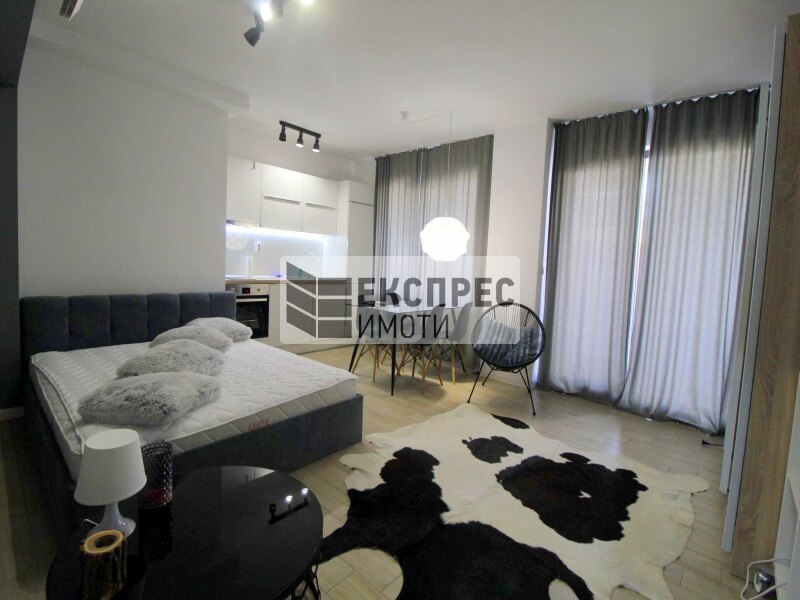 Нов, Обзаведен Едностаен апартамент