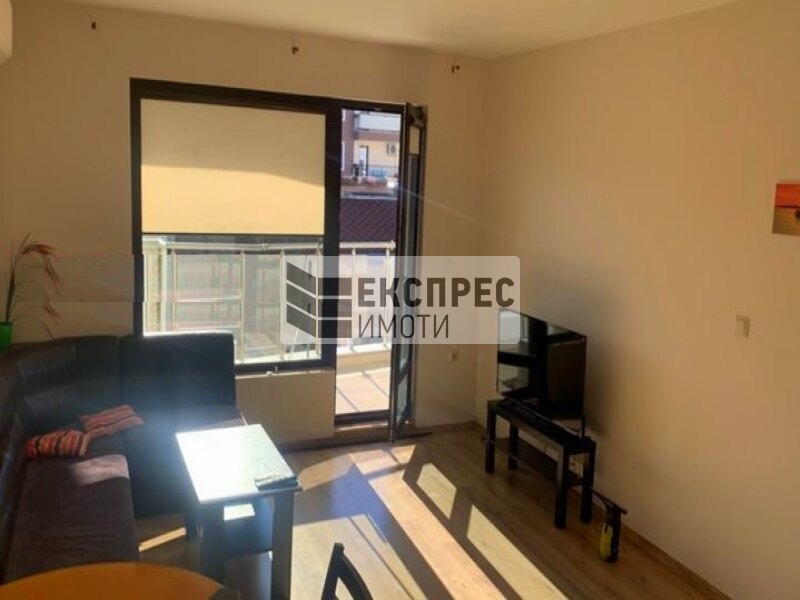 Furnished 2 bedroom apartment