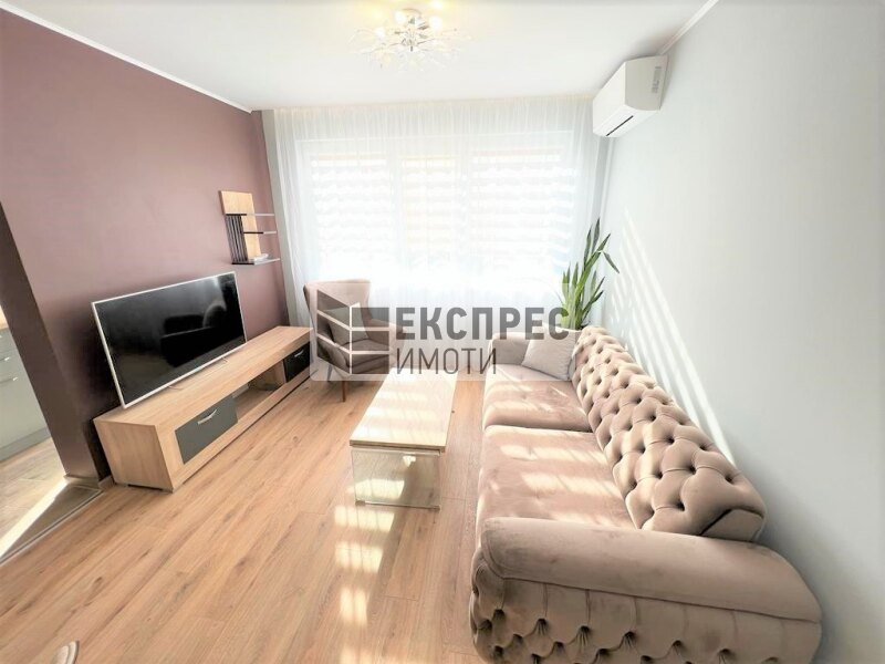 Möbliert, 1 Schlafzimmer Wohnung