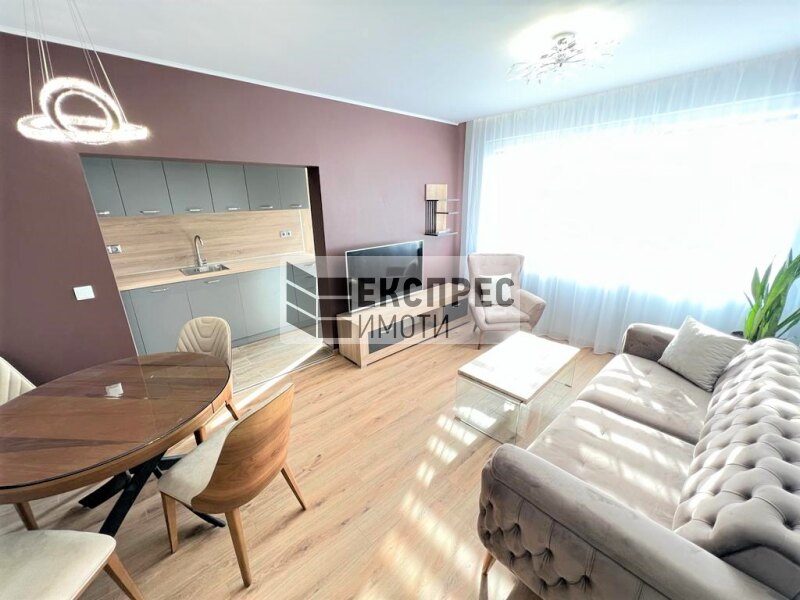 Möbliert, 1 Schlafzimmer Wohnung, Regional hospital