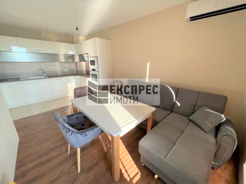 Furnished, 1 bedroom apartment