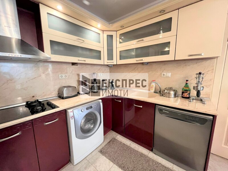 Furnished, 1 bedroom apartment