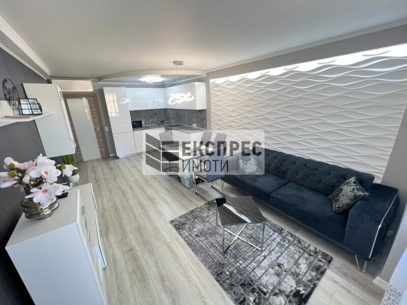 New, Furnished, Luxurious 1 bedroom apartment