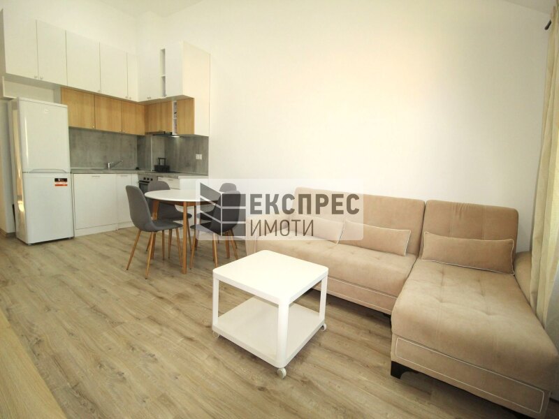New, Luxury, Furnished 2 bedroom apartment