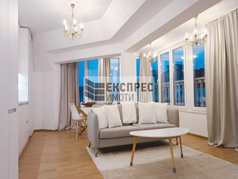 Luxury, Furnished 1 bedroom apartment