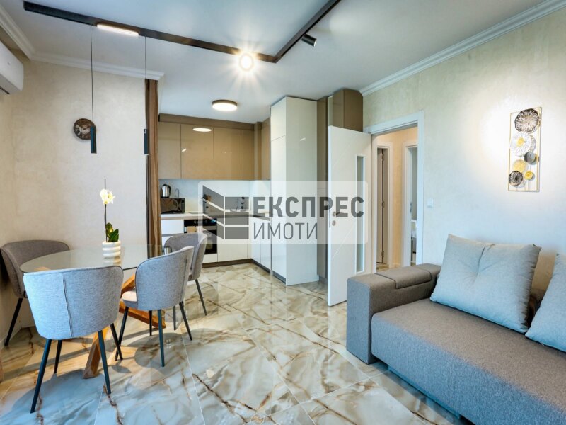 New, Luxurious, Furnished 2 bedroom apartment