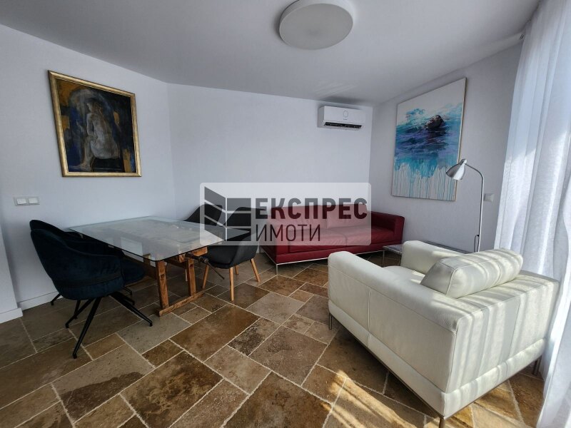 New, Luxorious, Furnished 2 bedroom apartment