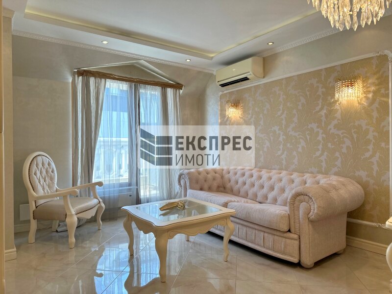 Luxury, Furnished 1 bedroom apartment