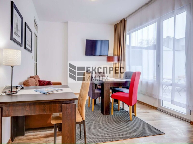 Furnished 2 bedroom apartment