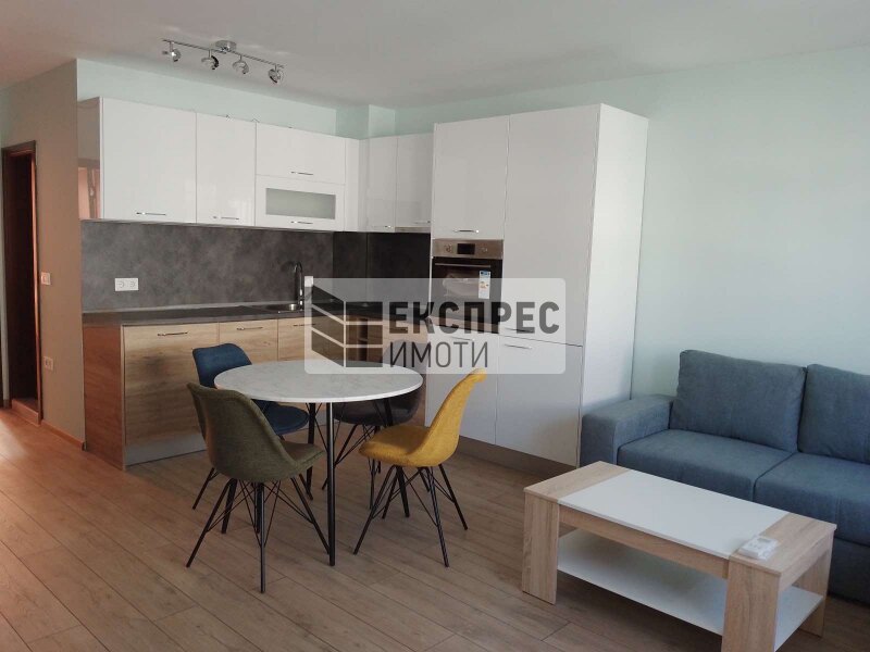 Furnished 1 bedroom apartment