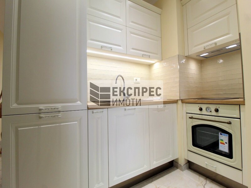 New, Luxury, Furnished 1 bedroom apartment