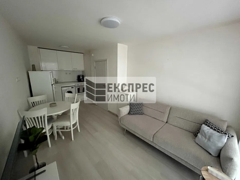 Furnished 1 bedroom apartment