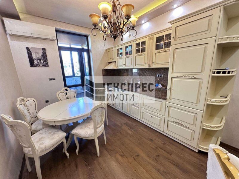 New, Furnished, Luxurious 2 bedroom apartment