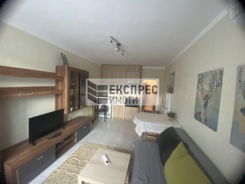 Furnished 1 bedroom apartment