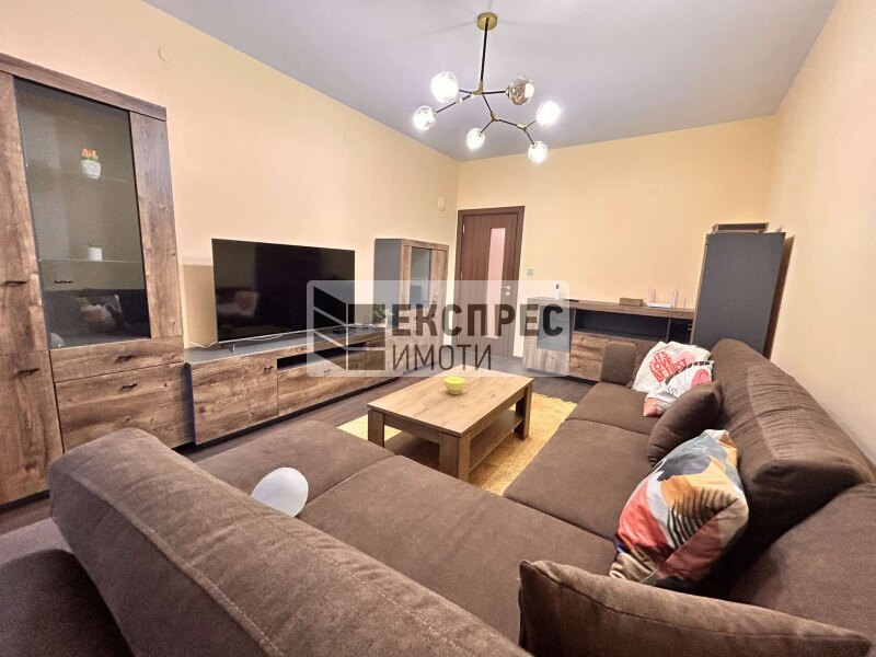 New, Luxorious, Furnished 2 bedroom apartment