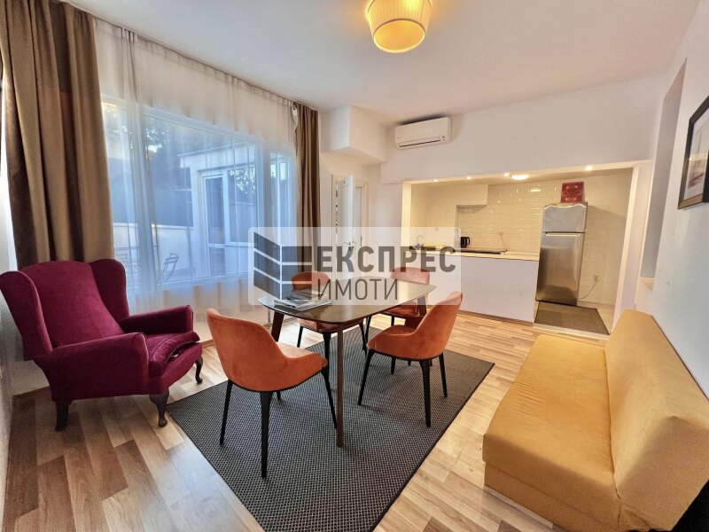 Furnished 2 bedroom apartment