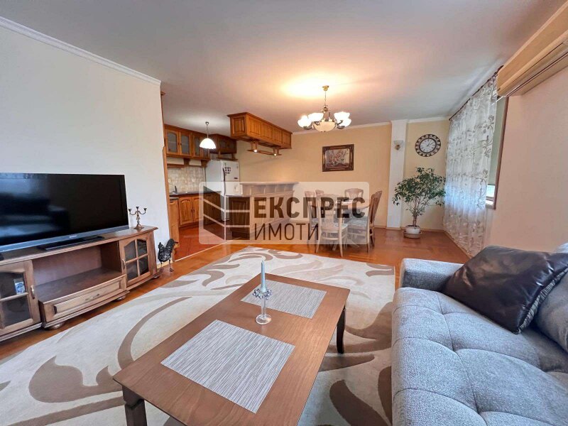 Furnished 2 bedroom apartment