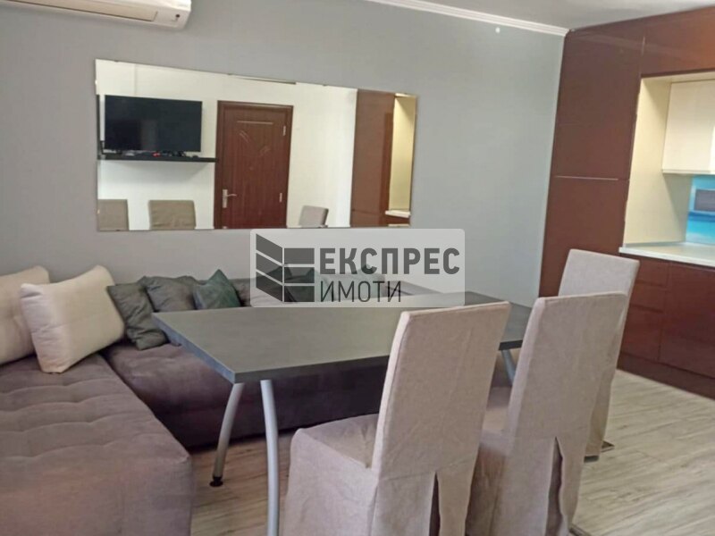 Furnished 3 bedroom apartment