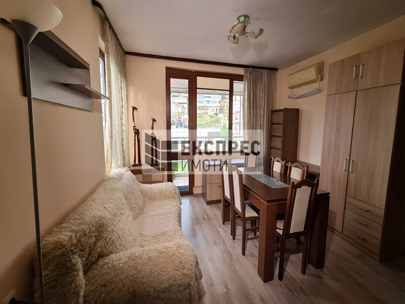 Furnished, 1 bedroom apartment