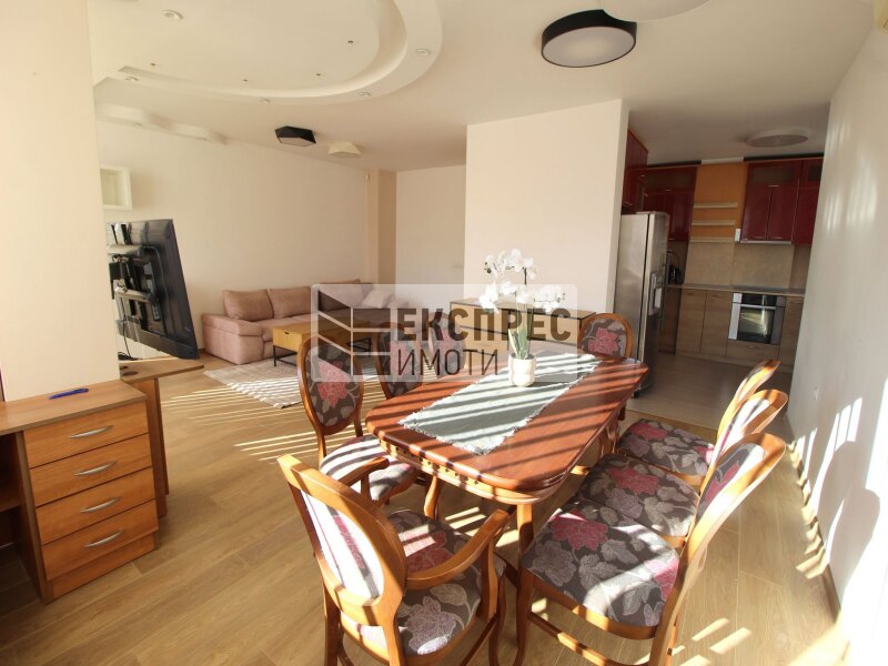 Furnished 2 bedroom apartment