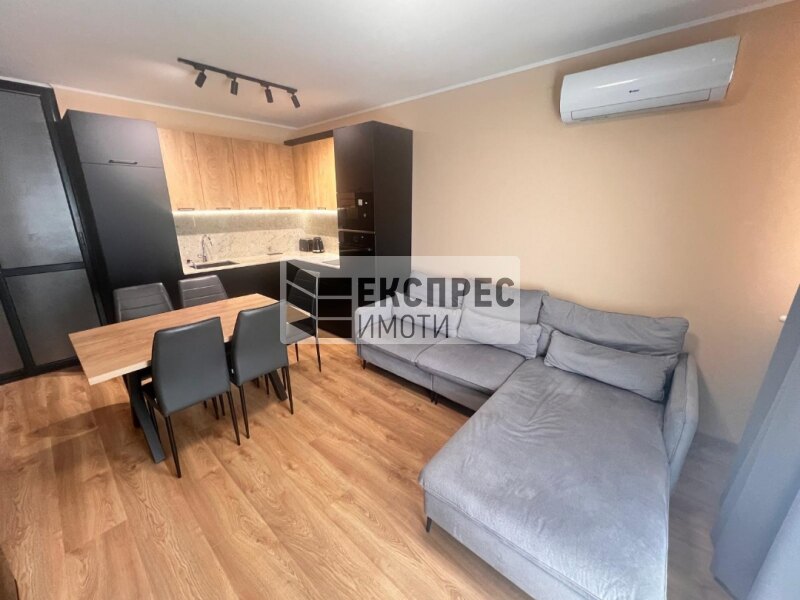 Furnished 2 bedroom apartment