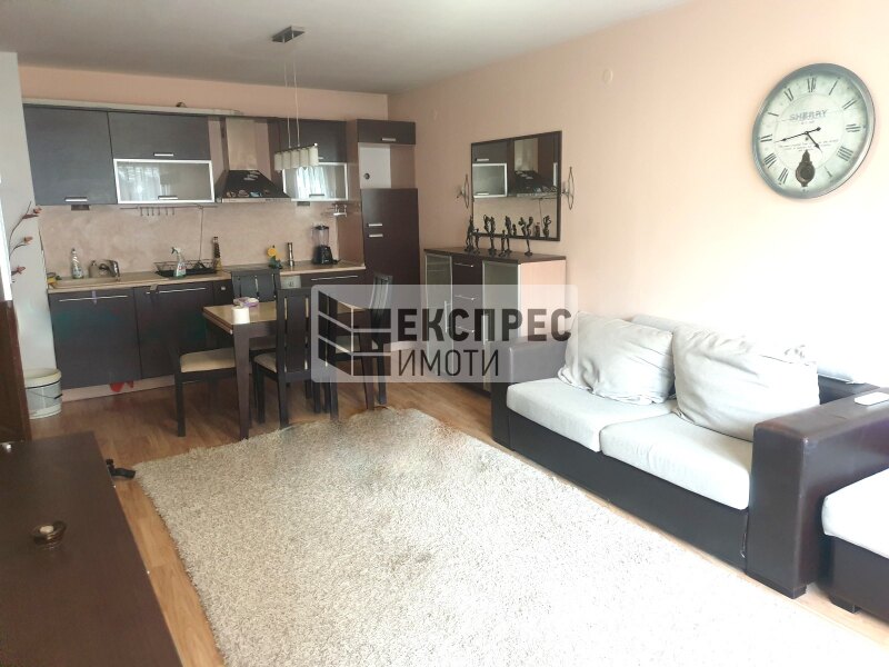 Furnished 1 bedroom apartment