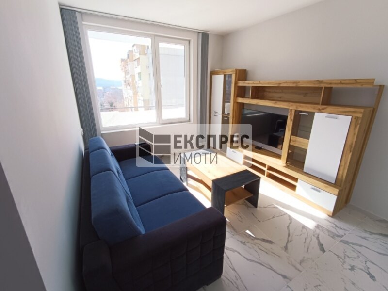 Furnished 1 bedroom apartment