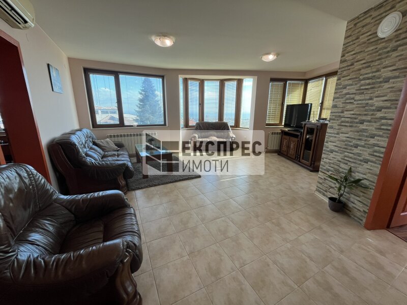 New, Furnished 1 bedroom apartment