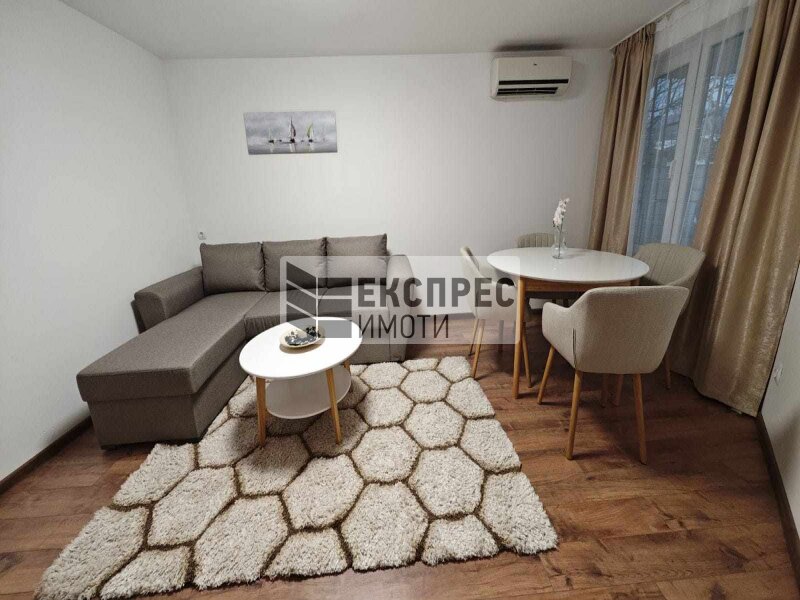 Furnished 1 bedroom apartment