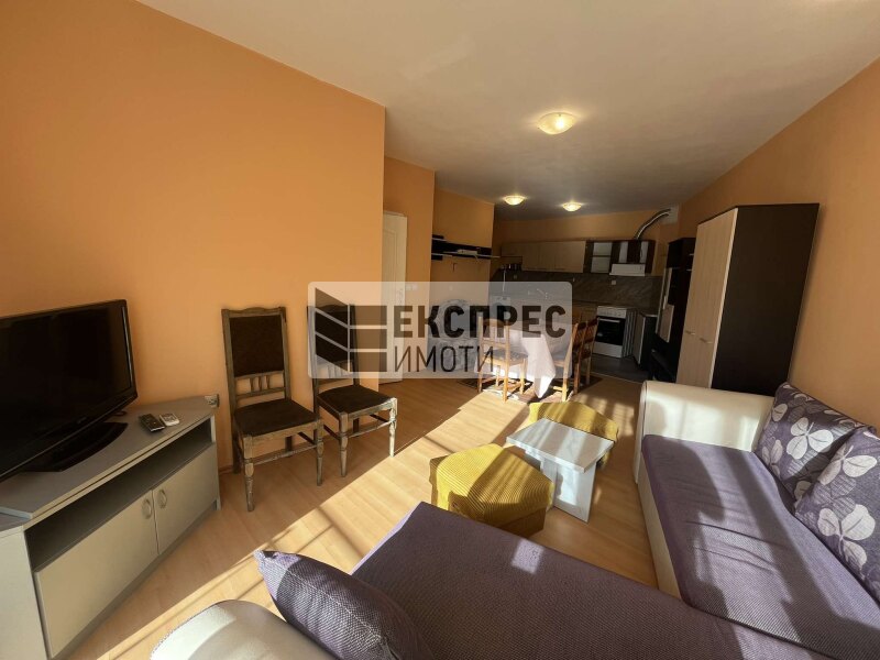 Möbliert 1 Schlafzimmer Wohnung