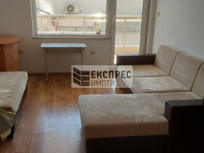 Furnished 1 bedroom apartment