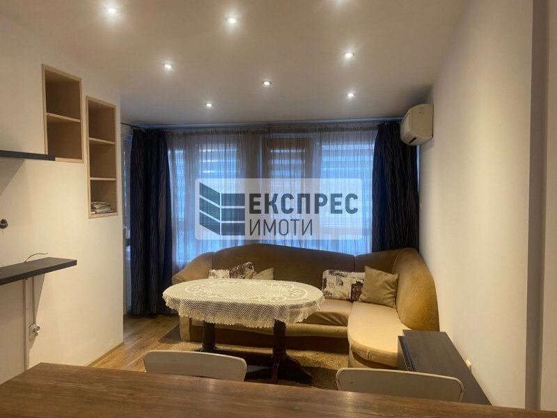 1 Schlafzimmer Wohnung