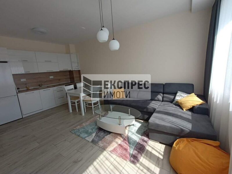  1 Schlafzimmer Wohnung