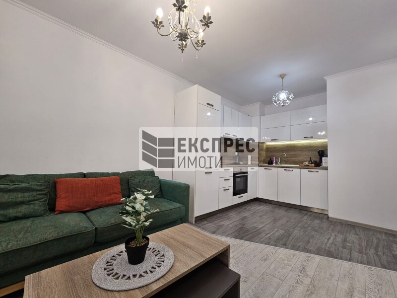  1 Schlafzimmer Wohnung