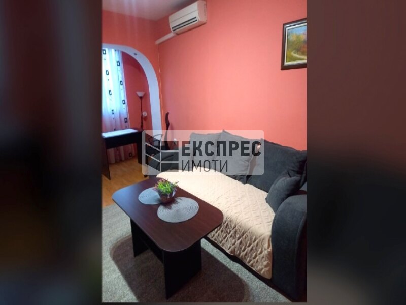 Furnished 1 Schlafzimmer Wohnung