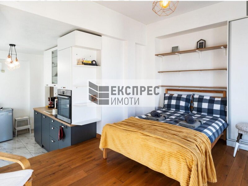 1 Schlafzimmer Wohnung